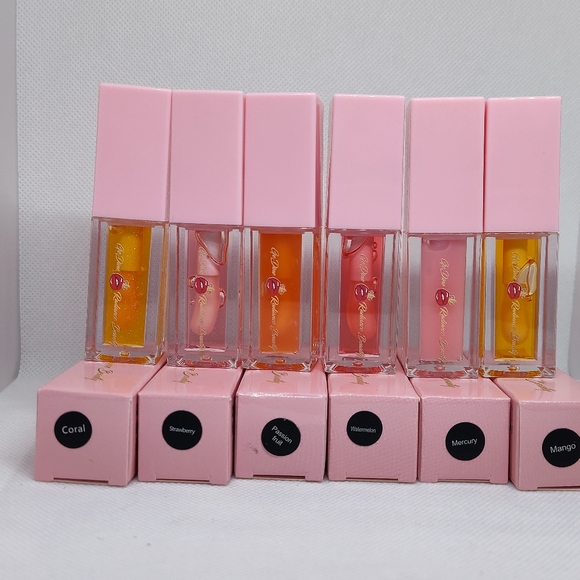 Lips oil - Picture 2 of 7